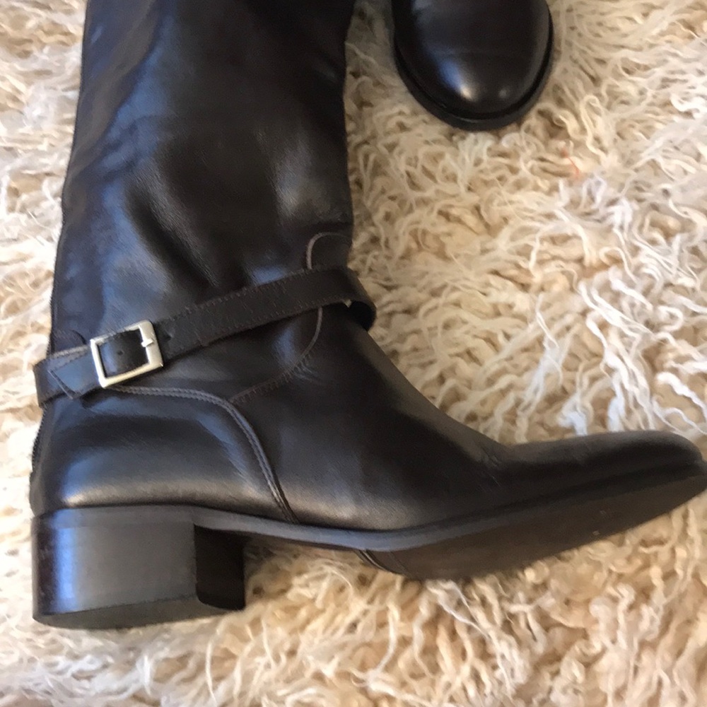 Boots - Picture 2 of 3